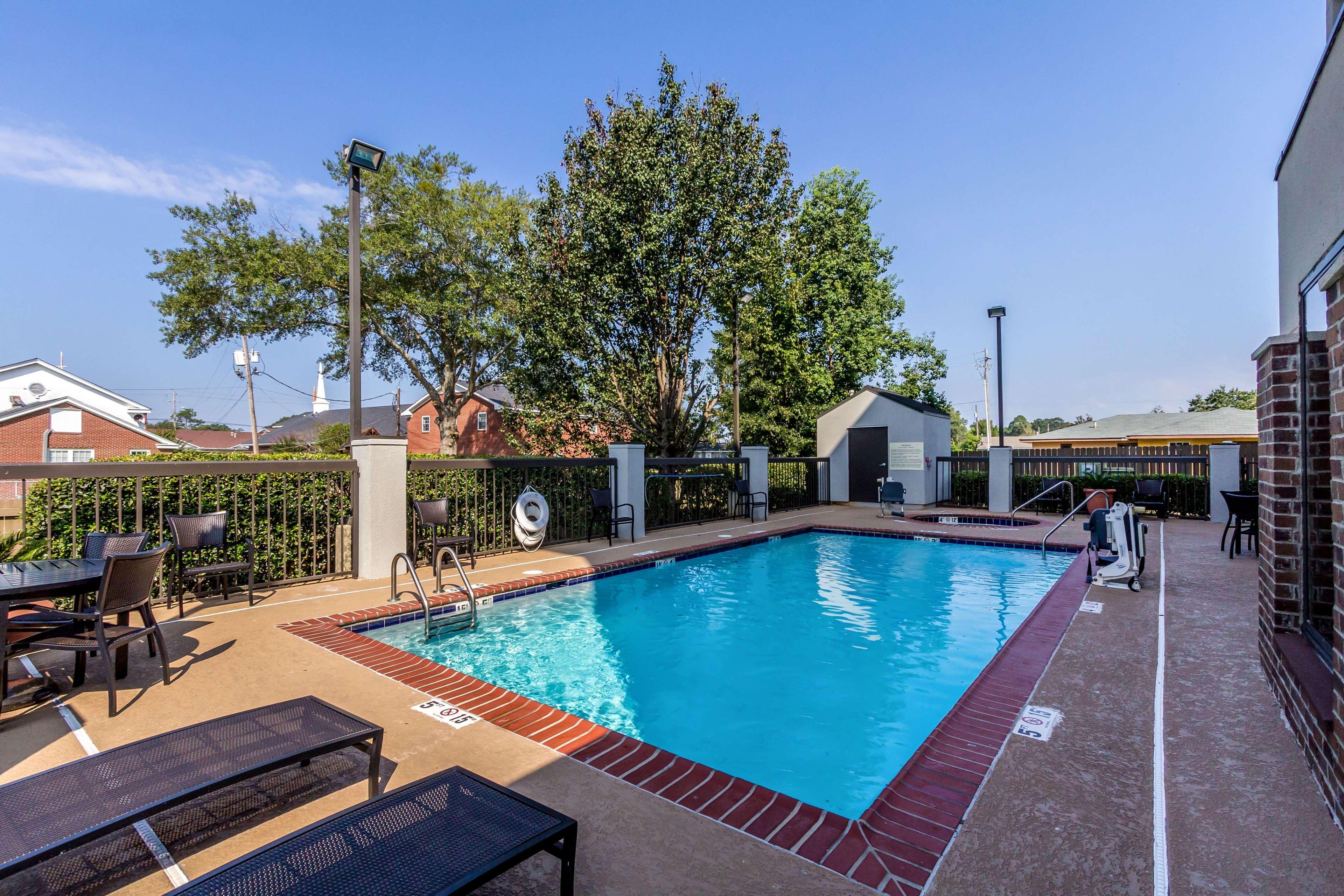 Hampton Inn Jackson Pearl Intrntl Airport מראה חיצוני תמונה