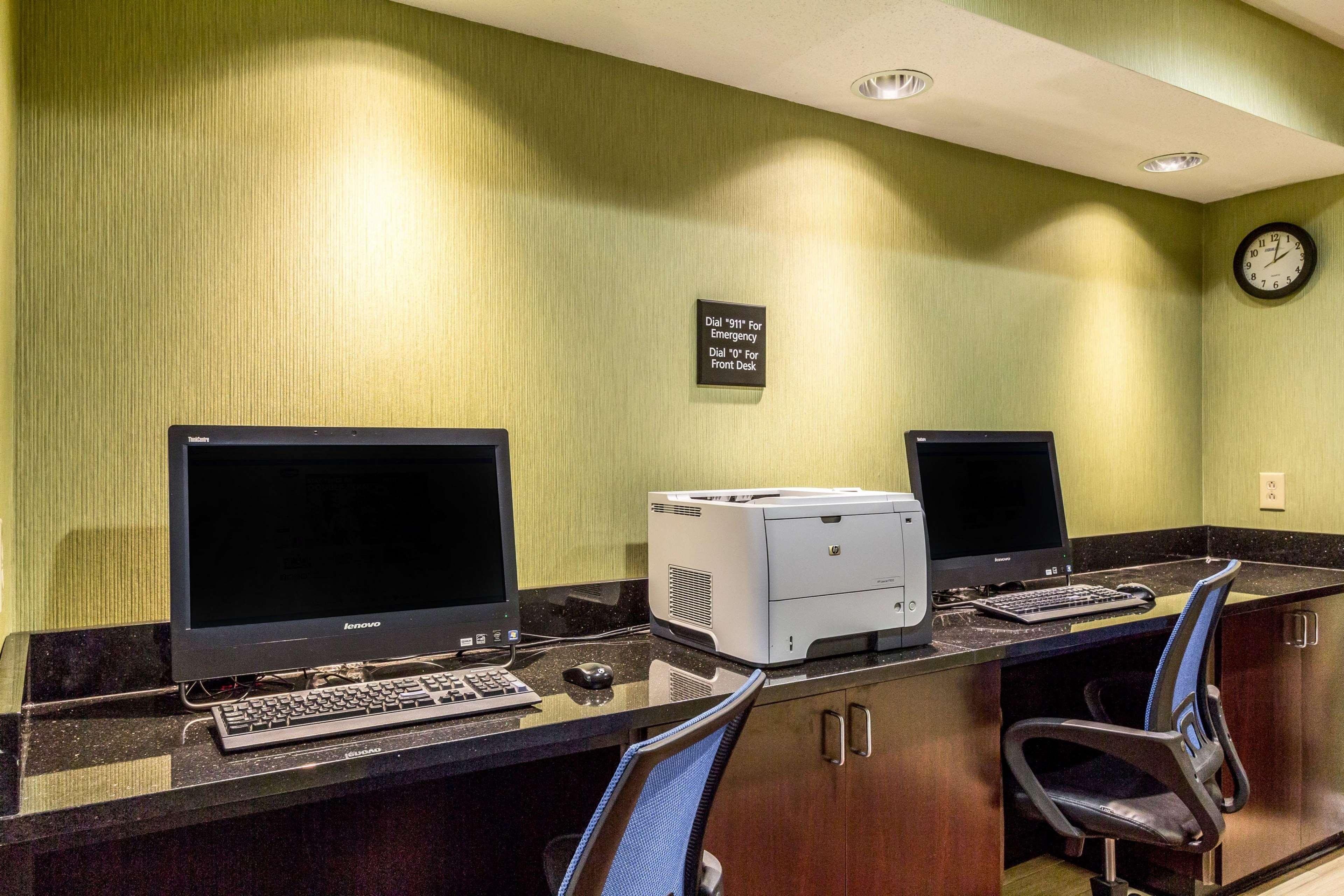 Hampton Inn Jackson Pearl Intrntl Airport מראה חיצוני תמונה