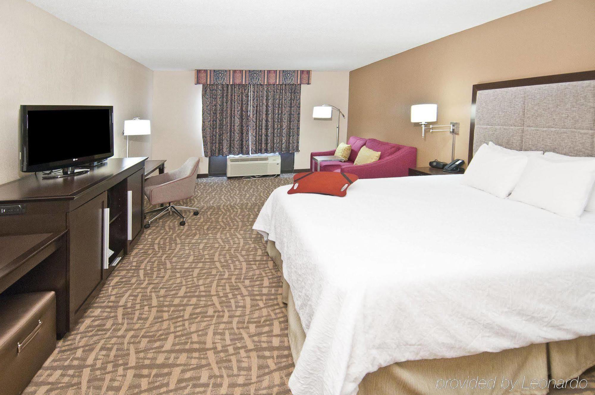 Hampton Inn Jackson Pearl Intrntl Airport מראה חיצוני תמונה